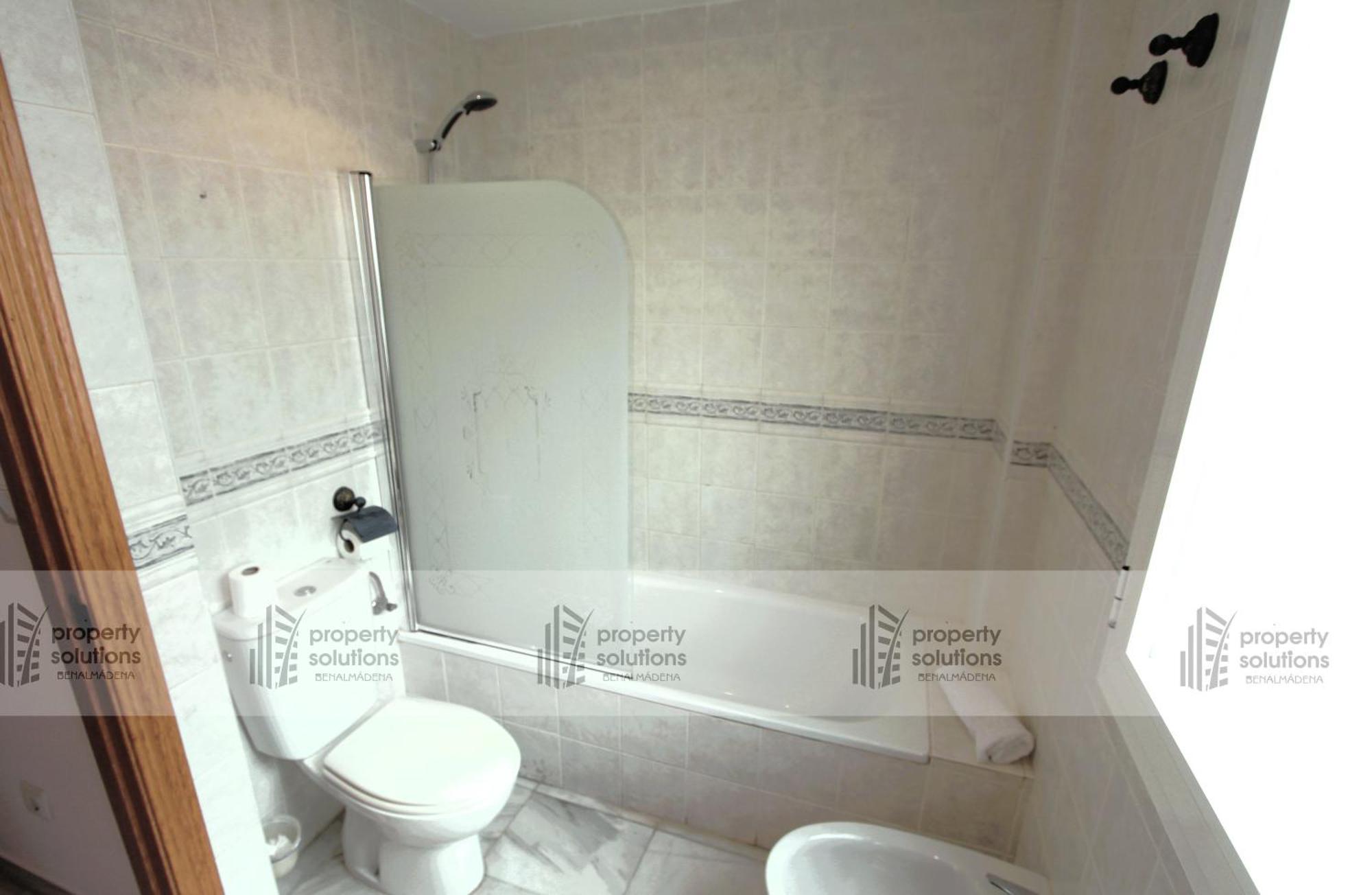 Lomas De Mena, 21 - Atico Con Vistas Al Mar - Piscina Y Barbacoa - Parking Gratis - Excelente Conexion Wifi Apartment Беналмадена Екстериор снимка